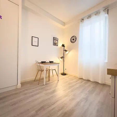 Loc'Nuit - Appartements Tout Confort - Hyper Centre Agen Exterior photo