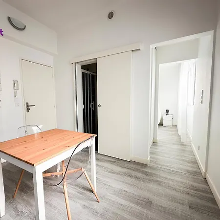 Loc'Nuit - Appartements Tout Confort - Hyper Centre Agen Exterior photo