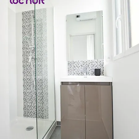 Loc'Nuit - Appartements Tout Confort - Hyper Centre Agen Room photo
